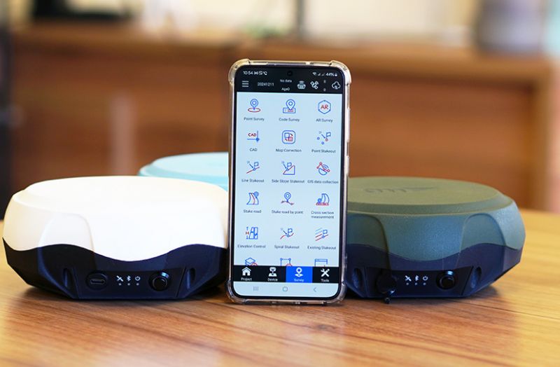 SurPad 4.2: Your Universal Assistant in Geodesy